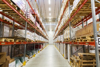 日用品貿(mào)易銷售行業(yè)動態(tài) 機遇與挑戰(zhàn)并存